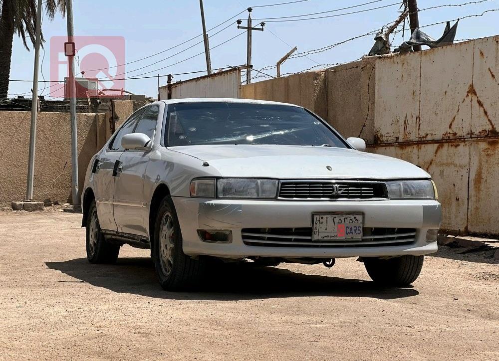 تويوتا كريستا